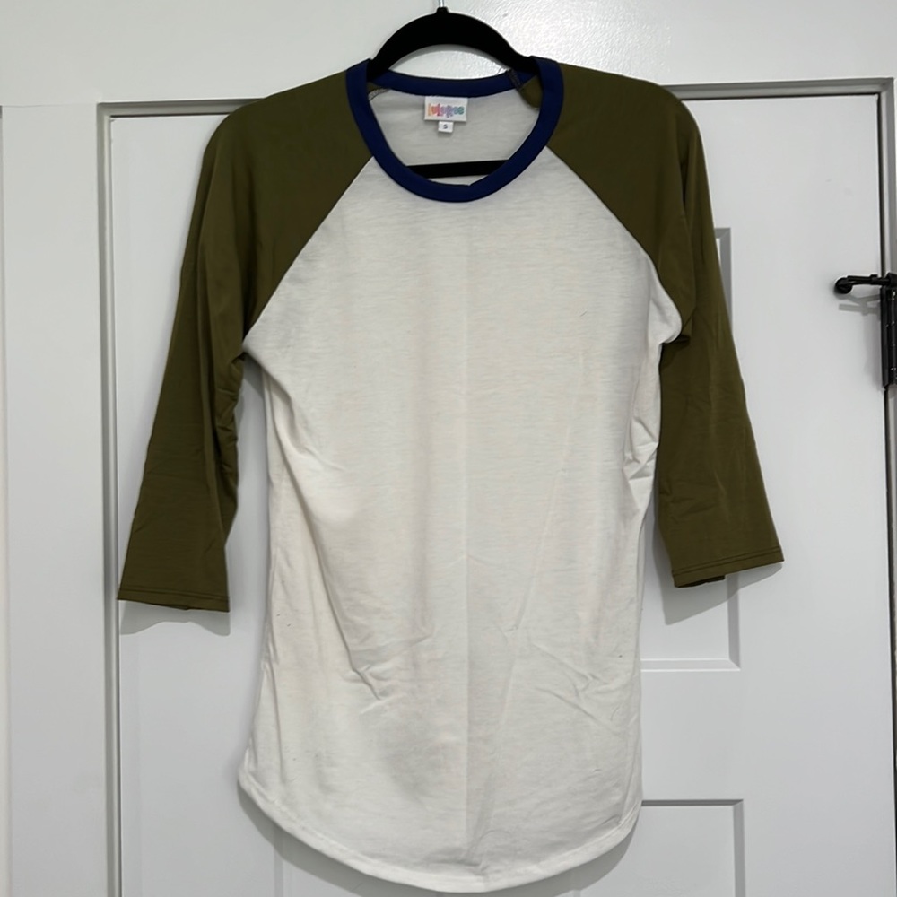 LuLaRoe Randy top